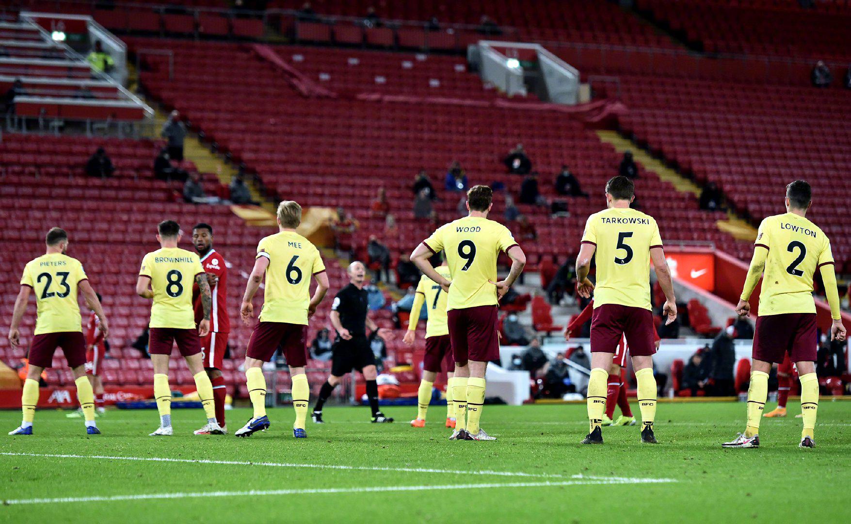 德国队在经 德国队在经